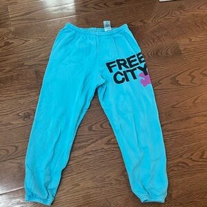 Free city sweatpants size XS. Worn a feww times in perfect condition.
